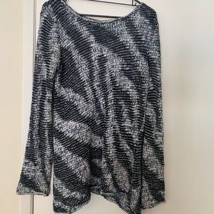 Black and whit knit sweater by INC
